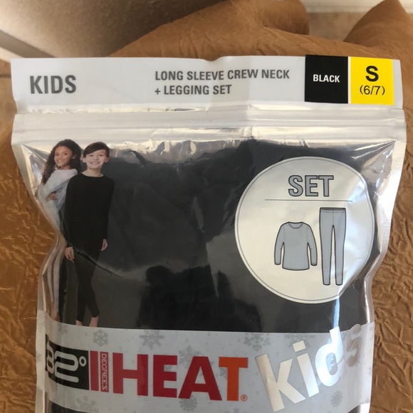 3/25🥳 New 32 Degrees Kids Set - Picture 5 of 5